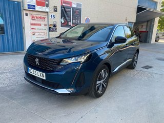Peugeot 3008 2022 hibrido 56 mil km reales
