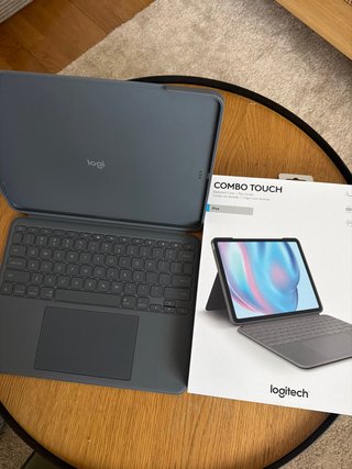 Logitech Combo Touch para iPad