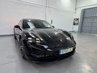 Porsche Taycan 4S