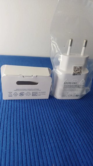 Cargador ultrarrápida Samsung usb C EP-DG977