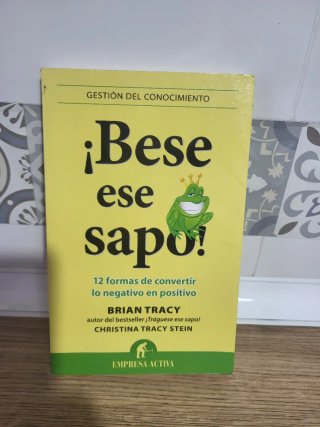 Libro Bese ese sapo