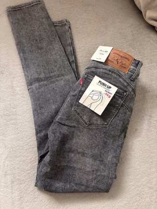 Vaqueros Grises Push Up Talla M