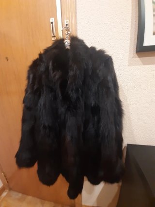 Chaqueta de Piel Negra