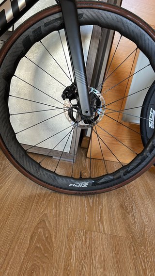 Llantas Zipp 353 NSW