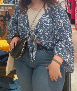 Blusa Estampada Azul y Blanca