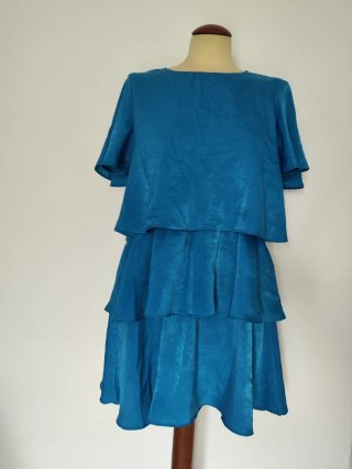 Vestito a balze color ottanio