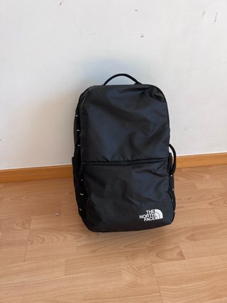 Mochila The North Face Voyager 35L Negra