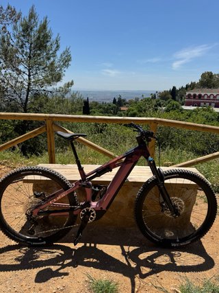 CUBE STEREO HYBRID ONE44 CARBON 800Wh
