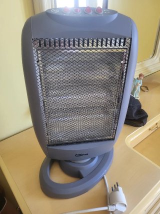 Stufa elettrica Qlima 1200W