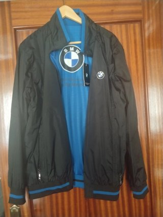Chaqueta BMW Negra y Azul