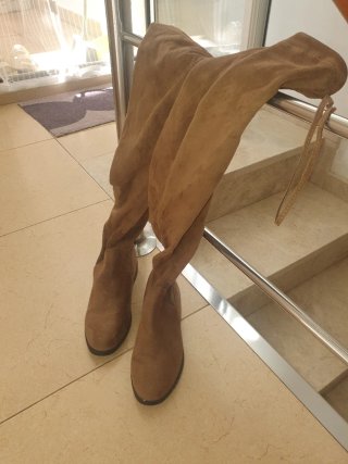 Botas altas marrones