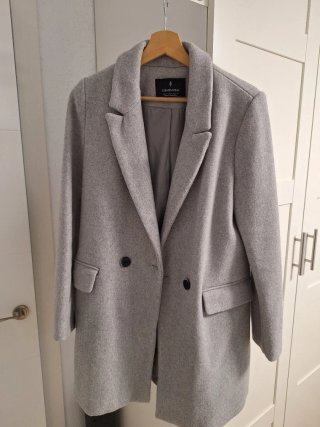 Abrigo Stradivarius Gris Talla M