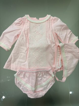 Vestido Rosa con Capota Talla 3 Meses