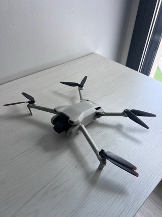 Dron DJI Mini 3 para piezas