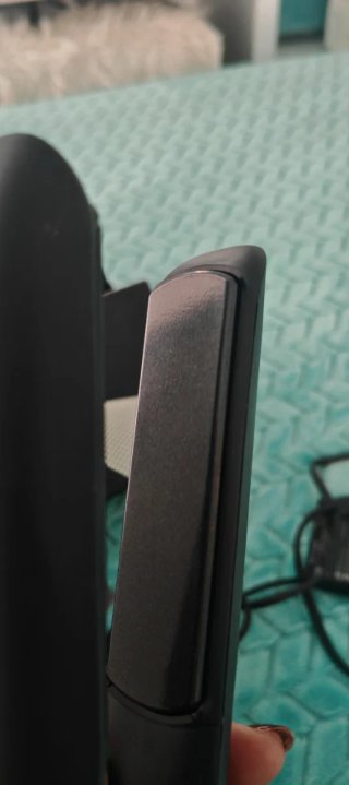 Plancha de pelo ghd negra