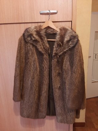 Chaquetón de piel de peletería