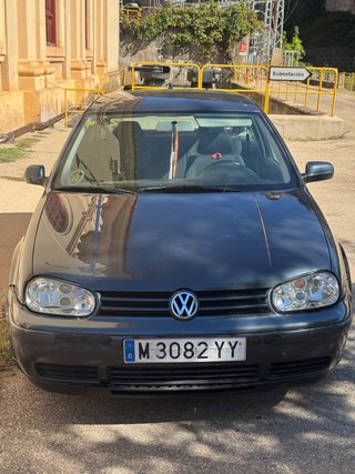 Volkswagen Golf 2001 1.6 105CV