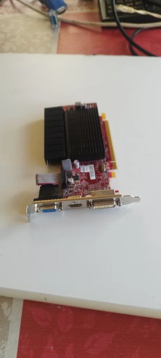 Tarjeta Gráfica PCI Express 1GB HDMI