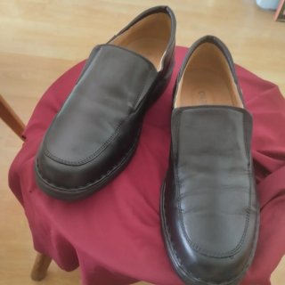 Zapatos tipo mocasín negros