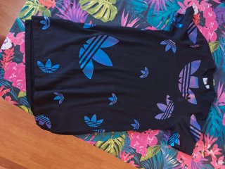Vestido Adidas Negro con Logos Azules
