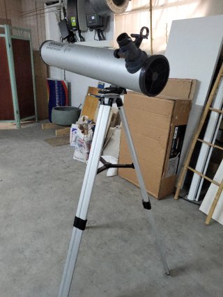 Telescopio Bushnell con Trípode