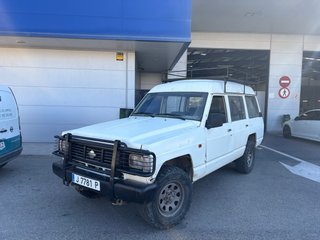 Nissan Patrol 1997 9 plazas