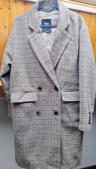 Abrigo cuadros oversize Pull&Bear Talla M