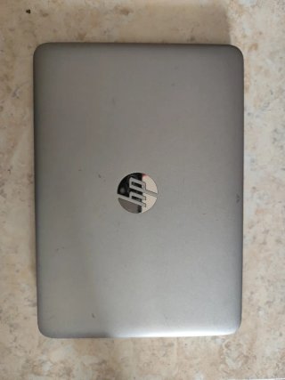 HP EliteBook 820 G4