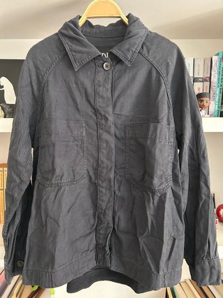 Sobrecamisa Zara militar gris