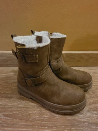 Botas de niña color marrón, talla 34