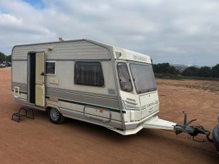 Caravana Chateau -750kg
