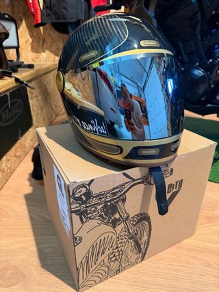 Casco Integral Carbono Roadster 3