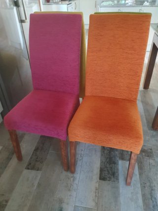 Set de 4 sillas tapizadas