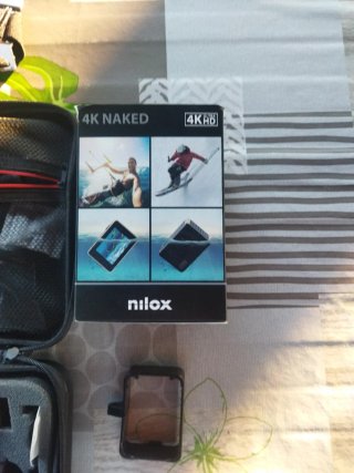 Cámara deportiva Nilox 4K NAKED + Estuche
