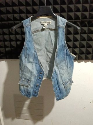 Chaleco vaquero Mango