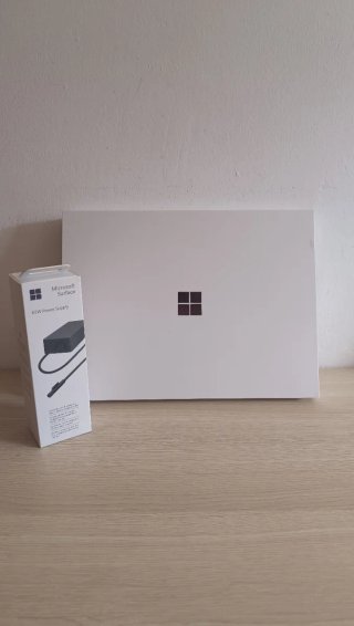 Microsoft Surface Pro 13 (11a) Elite + caricabatterie