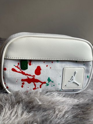 Riñonera Jordan Blanca Multicolor