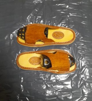 Chanclas de Piel de Camello