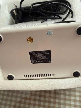 Mini Proyector Modelo S1