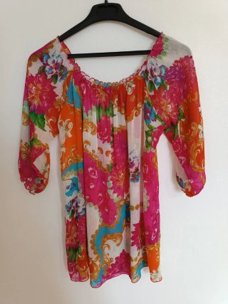 Blusa palabra de honor estampada