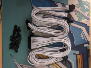 Prolunghe cavi sleeve PC bianchi