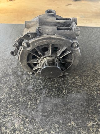 Alternador Mercedes C220 CDI W203 A0001501750