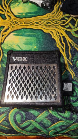 Amplificador Vox DA5+ adaptador de corriente