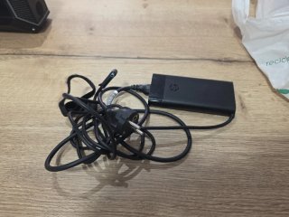 Cargador de Portátil HP 135W