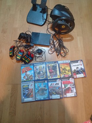 Consola PlayStation 2 Negra + Volante y Juegos