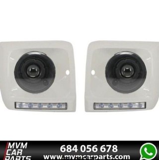Kit faros delanteros con Luz diurna Cromada para M