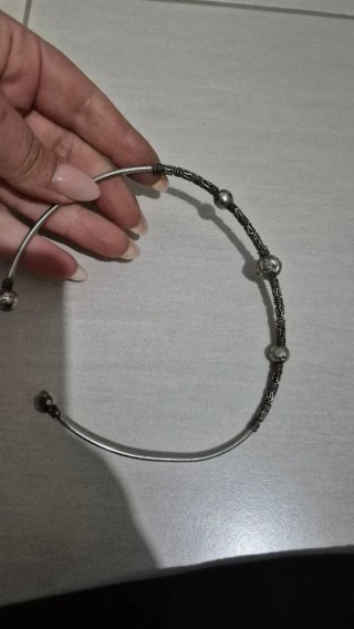Collana rigida color argento