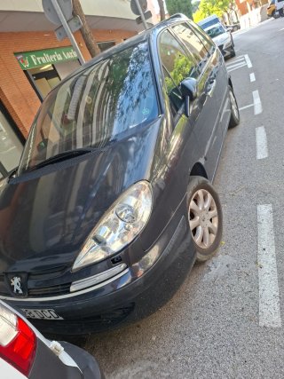 Peugeot 807 2005