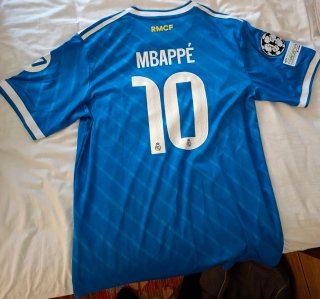 Camiseta Real Madrid Mbappé 10 Azul Talla L