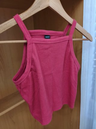 Top SHEIN rosa